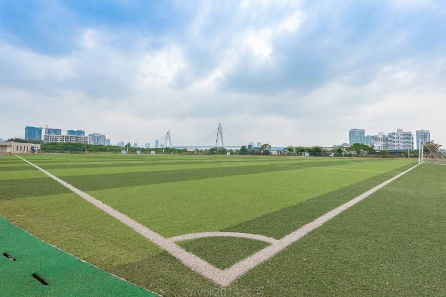 长沙市中远职业中专学校有机电技术应用专业吗？