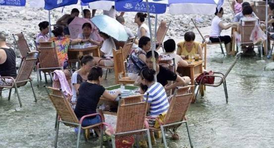 风靡街头巷尾的麻将是谁发明的？是国外传入还是本土国粹？