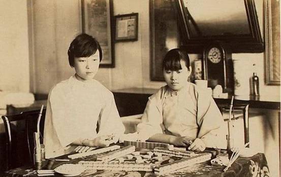 风靡街头巷尾的麻将是谁发明的？是国外传入还是本土国粹？