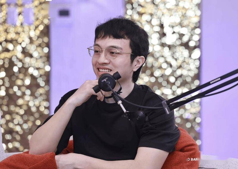 “小马想让杜特尔特死在海牙!”中国男子独立运作虚拟币诈骗窝点,当场被抓!