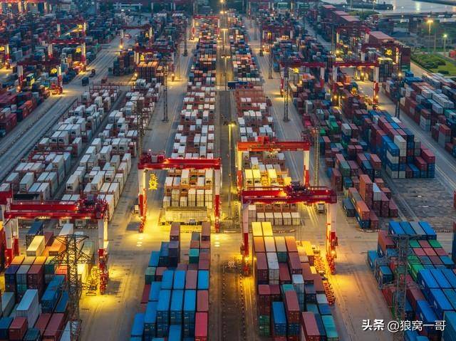 金价涨跌背后的秘密:聪明人靠它判断经济和财富机会